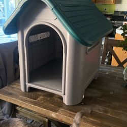 Little House For Dogs , Never Use $ 30 Dollars
