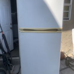 Refrigeradora 