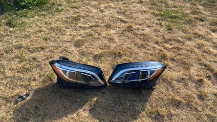 Mercedes-Benz HID X156 GLA45 RIGHT 2015to2017 GLA250 W156 Bi Xenon Headlight OEM