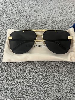 Louis Vuitton “Ash” Sunglasses Worth $780