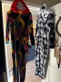 2 adults hooded pajamas costume