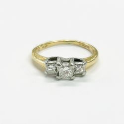 14K Yellow Gold Diamond Ring