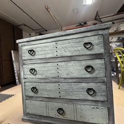 🌿 Rustic Farmhouse  Dresser