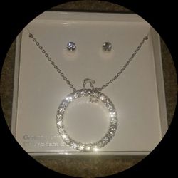 Necklace and Earring set