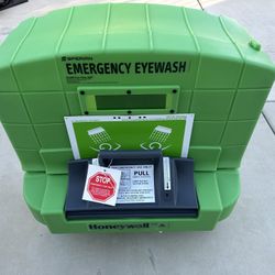 Honeywell Sperian Fendall Pure Flow 1000 Emergency Eyewash Station - Brand New - $275 OBO