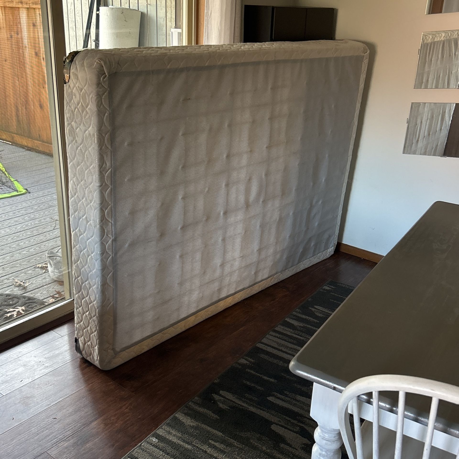 Full Box Spring
