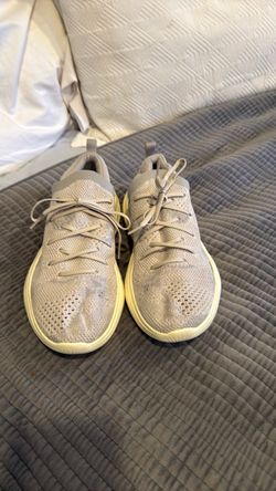 New Women’s Sorel Blitz sneakers size 7
