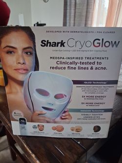 Shark CryoGlow LED Anti-Aging Skin Mask
