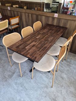 Free fabric dining chair