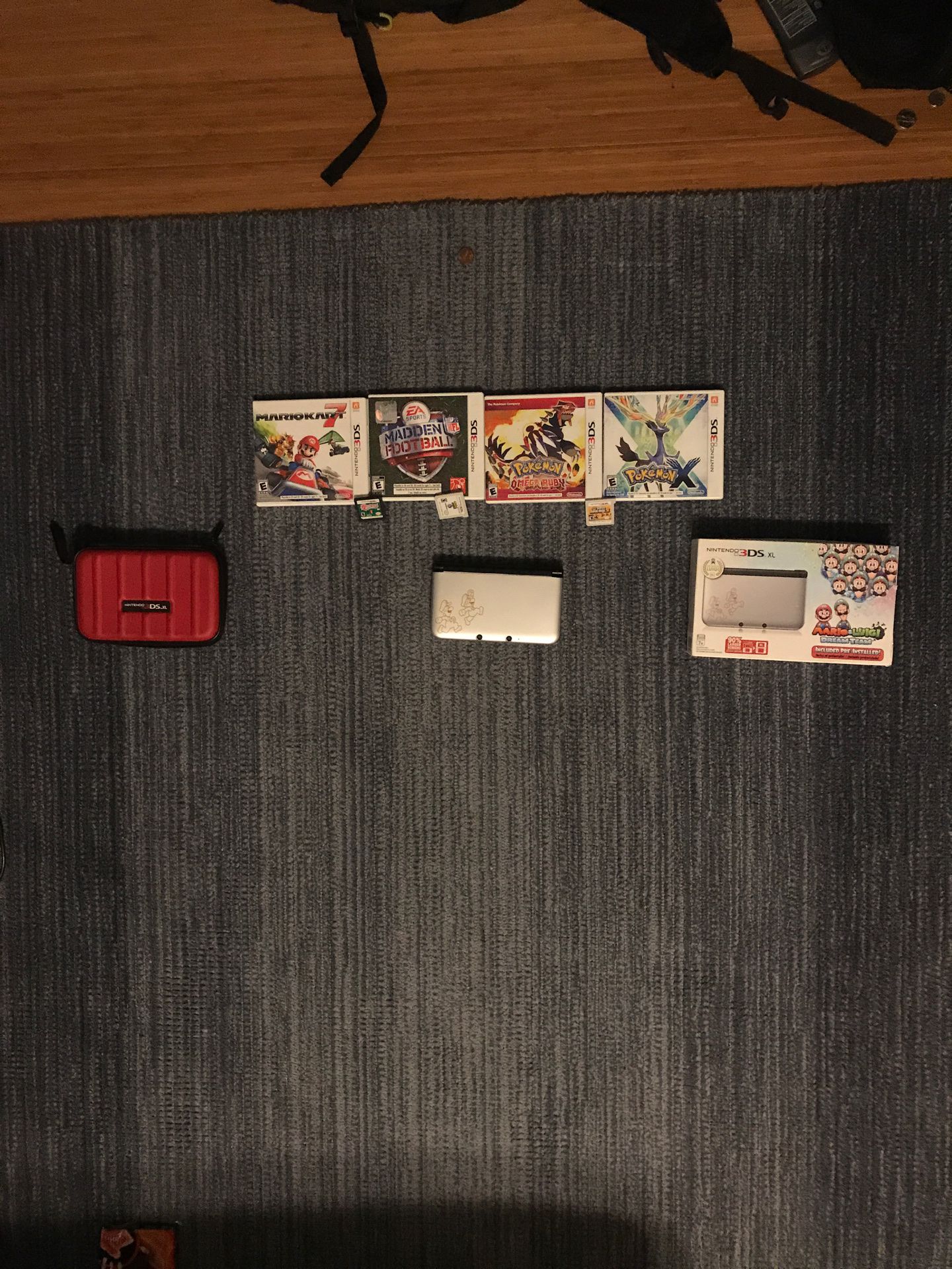 Nitendo 3DS XL and Games