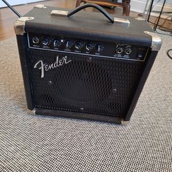 Fender Frontman model PR 241 38w Amplifier for guitar
