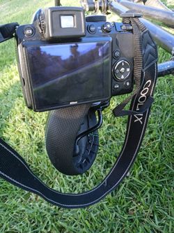 Nixon camera