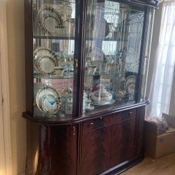 China Cabinet In Good Condition 