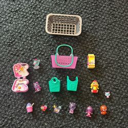 Mini Figures