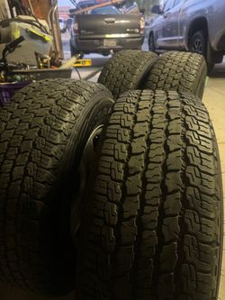 255 70R18 wheels 18’’