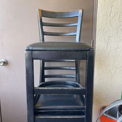 2 Chairs 