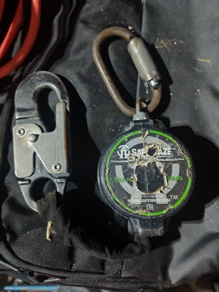 Safeway FS-FSP1409-W 9' Web Retractable Lifeline
