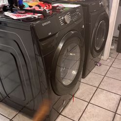 Samsung Washer And Dryer Set