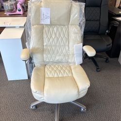 Office / Gamer Chair 