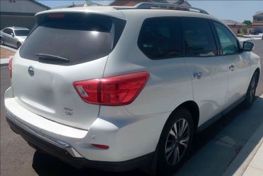 2020 Nissan Pathfinder