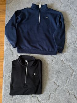 Navy and black alo sets