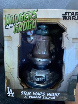 Dodgers and grogu