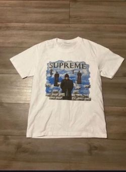 Supreme shirt size s 15$ or offer