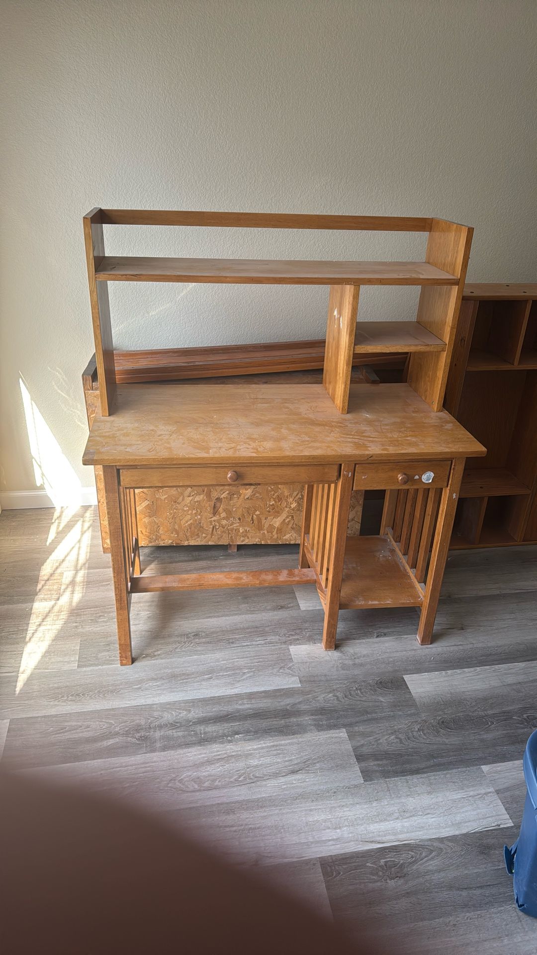 Wood Desk For SALE $65