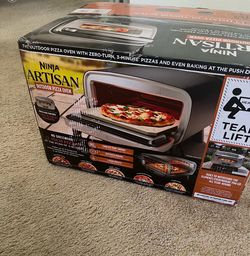 Ninja Artisan Outdoor Pizza Oven. NEW IN BOX