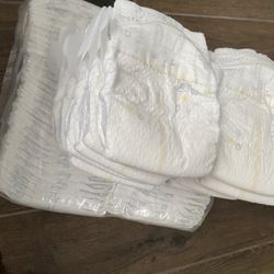 Baby Pampers Newborn 