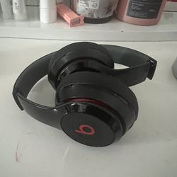 Beats Solo Headphones 