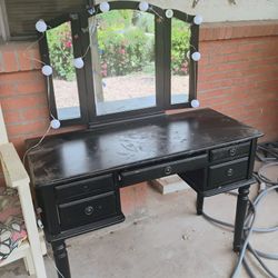 Free Small Black Vanity