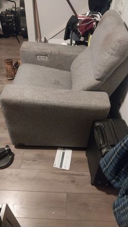 Recliner chair-single person