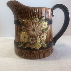 Pitcher Flower pot