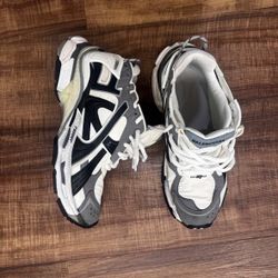 Balenciaga Runners
