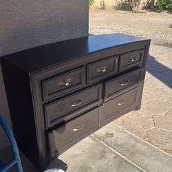 Black dresser 7 drawers