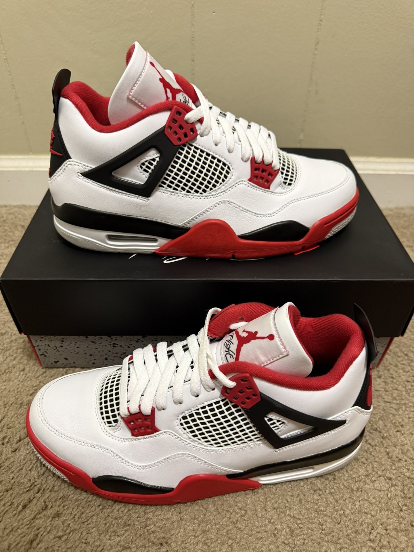 Brand New Jordan 4 Fire Red 2020
