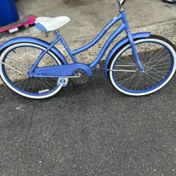 Huffy Cruiser 24” Girls Bike 