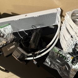 PC Parts Corsair AIO, Fan and Command Module Kit