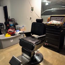 Barber Chair 