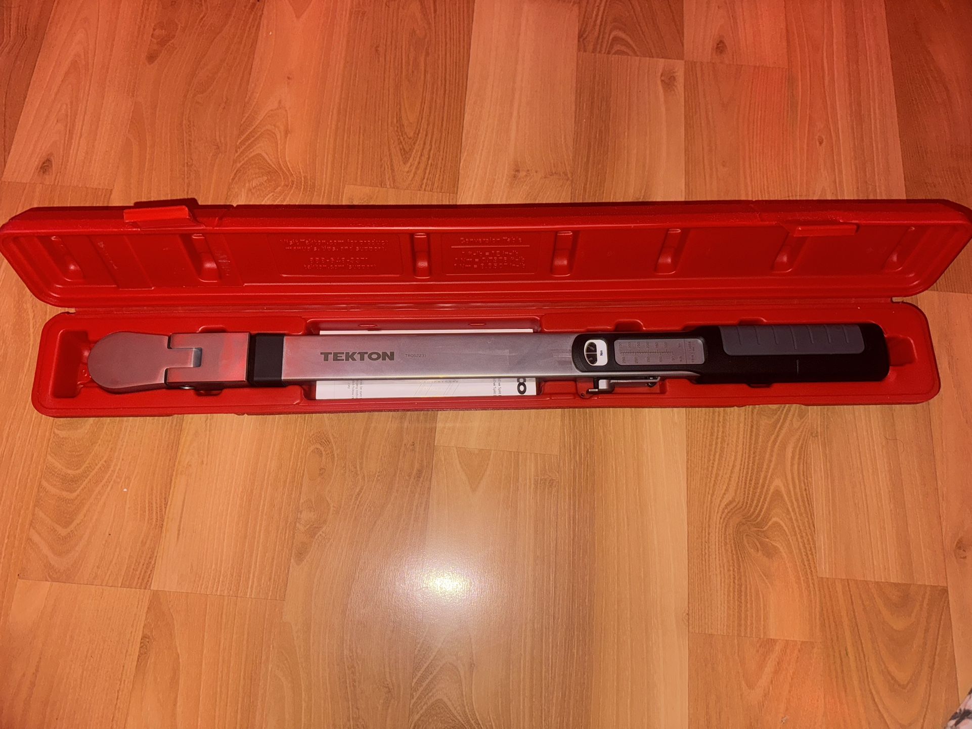 Tekton 1/2 Drive Torque Wrench 
