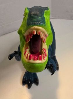 🦖 Mighty Megasaur T-Rex Electronic Dinosaur – Lights, Sounds & Walking Action!