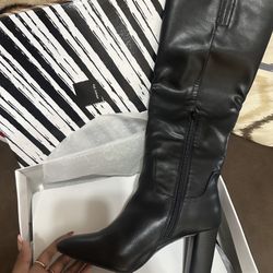 Brand New Size 8.5 Boots 