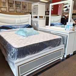 Collete.... Queen Bed Dresser And Mirror 