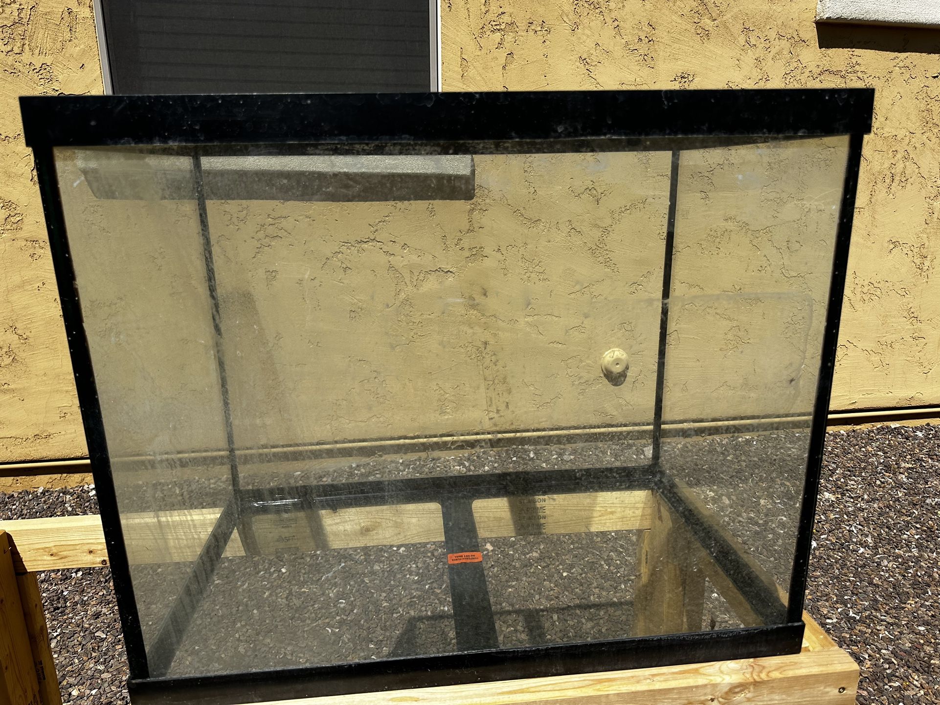 60g Fish Tank | Aquarium | Terrarium - Good Used Condition!! 