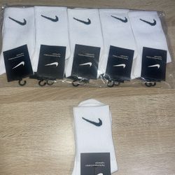 10 Pair White Nike Socks 