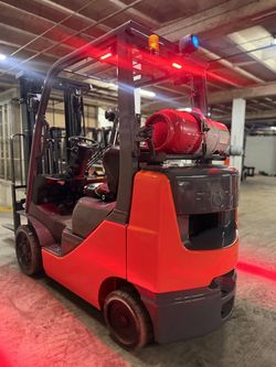 TOYOTA 2020 forklift 5500 lb,3 stage, side shift for sale