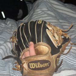 Wilson A2000 11.5 Infield Glove