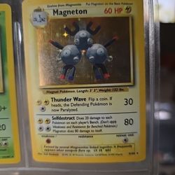 Magneton 1999 WotC US Pokemon Base Set 9/102 Foil Holo Rare English