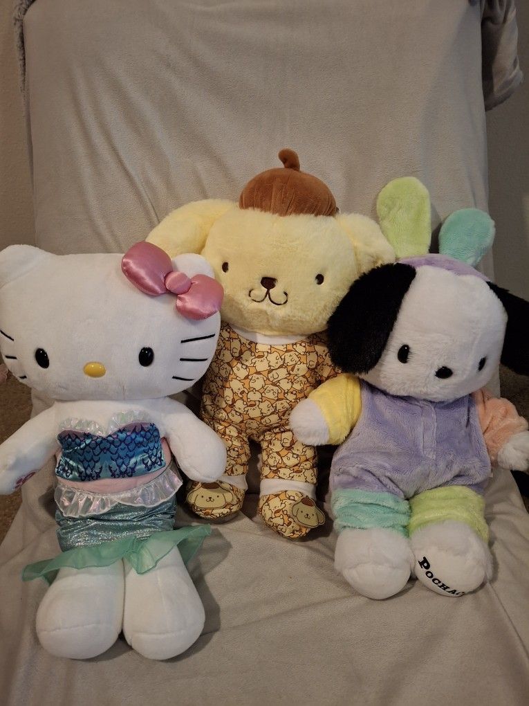 Pochacco, Hello Kitty And Pompompurin Build A Bears
